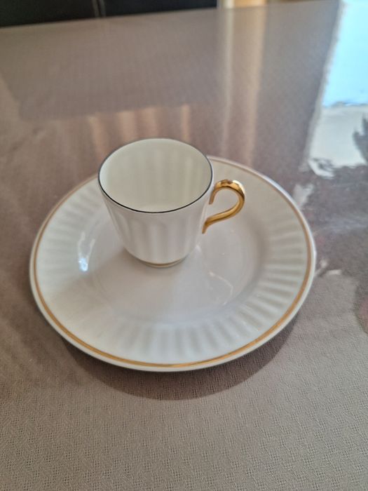 Продам чайно кофейный сервиз