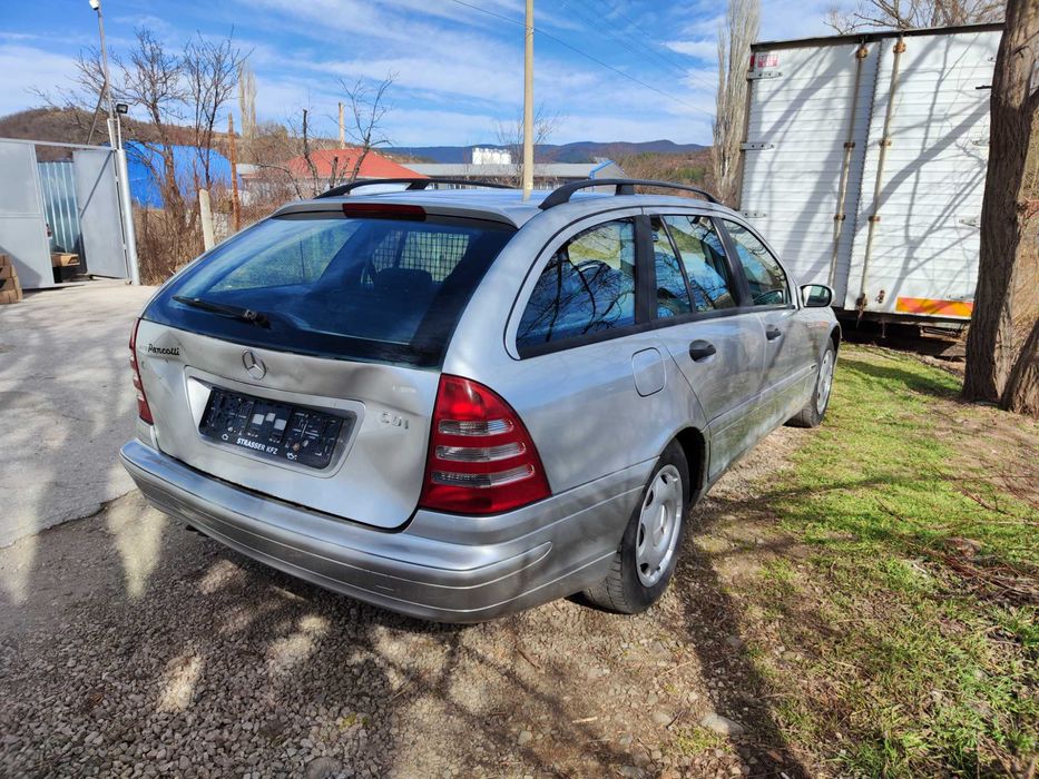 НА части W203 C Class комби C200 CDI 611 136кс. ЛЯВ ВОЛАН автомат