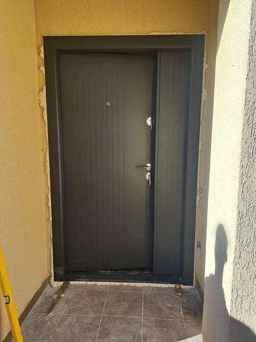 Montaj uși metalice apartament si vile usi anti foc