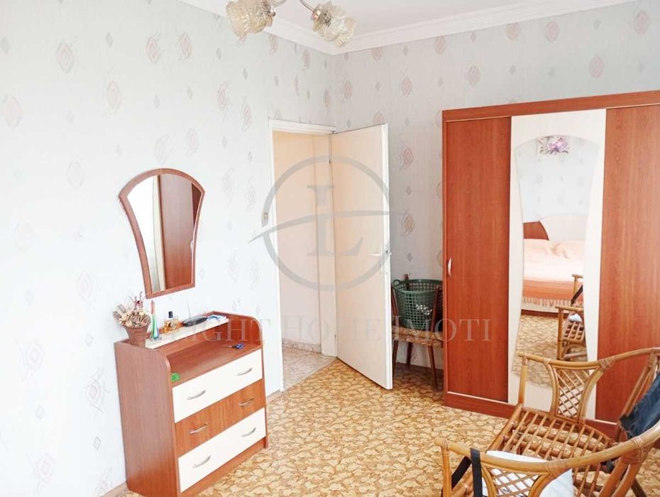 Продава се Тристаен апартамент в Пловдив, Кючук Париж - 96 кв.м за 1563 €/кв.м - Снимка #3