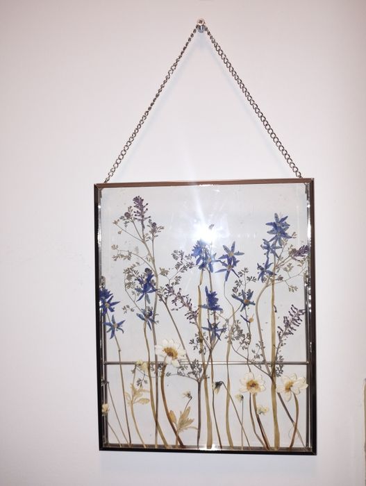 Картина с естествени цветя