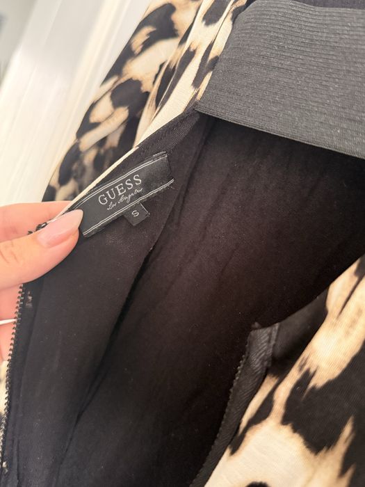 Рокля  Guess.