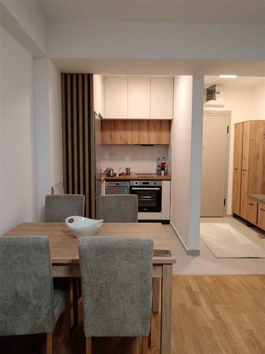 Дава се под наем Двустаен апартамент в Пловдив, Остромила - 51 кв.м за 204 € - Снимка #2