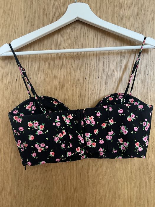 Черно и розово бюстие от  Zara