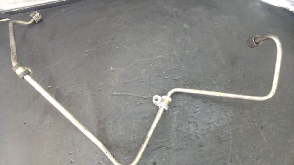 Conducta ulei 1.9 tdi bkc vw golf 5