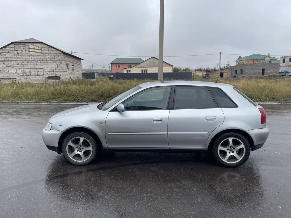 Продаю машину Ауди А3