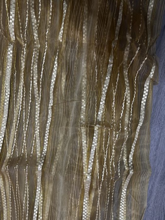 Тюль золотистая