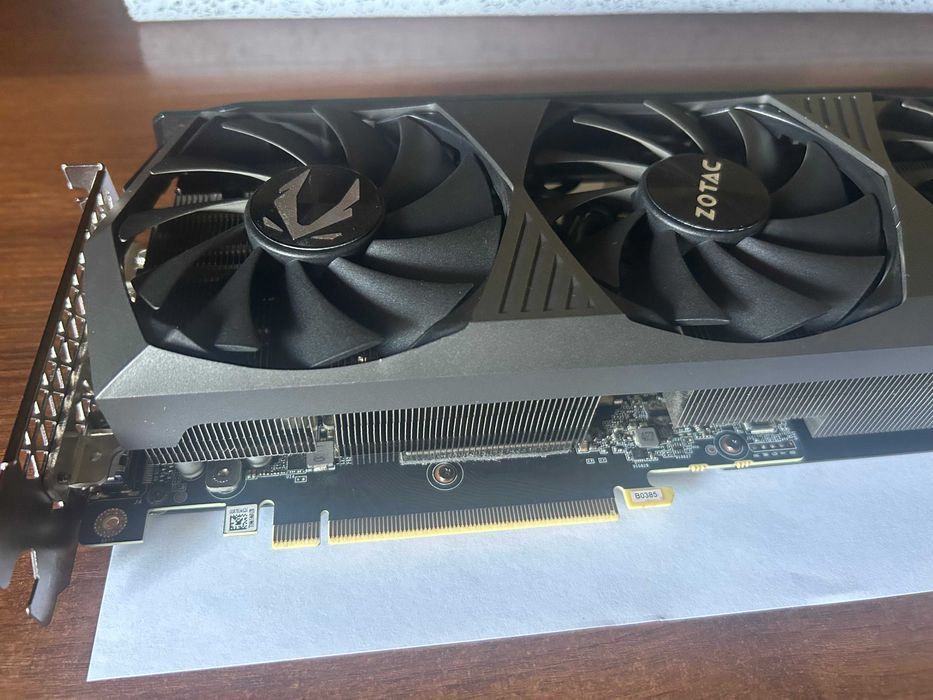 Видеокарта Zotac RTX 3070 Ti