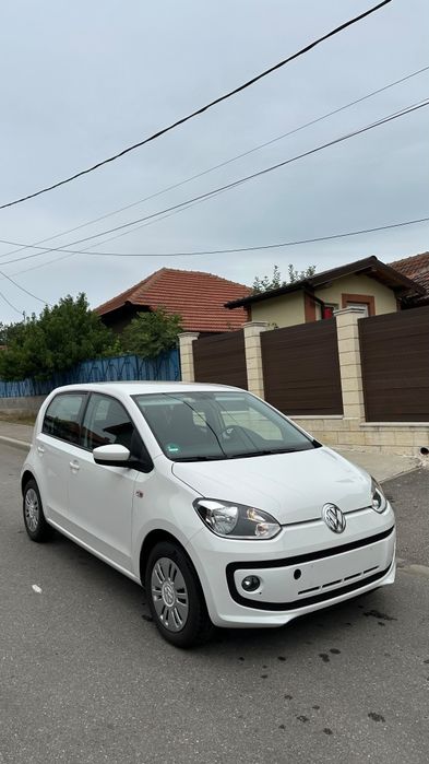 Volkswagen  2016 benzină, 3.987 € — imagine 2