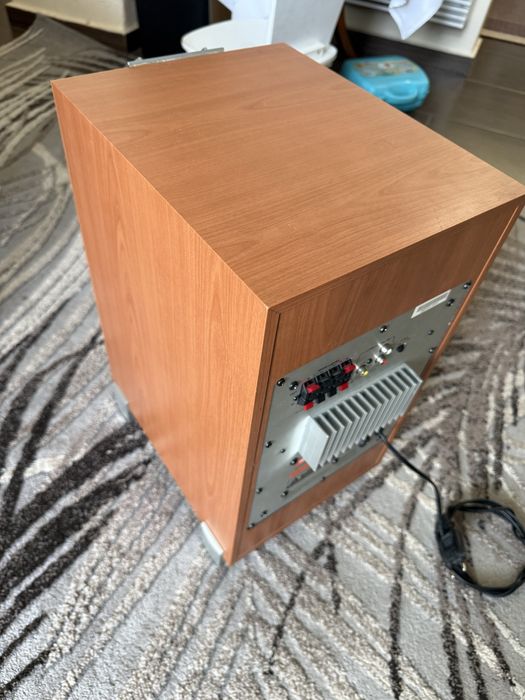 JBL SUB-178 8”  Subwoofer