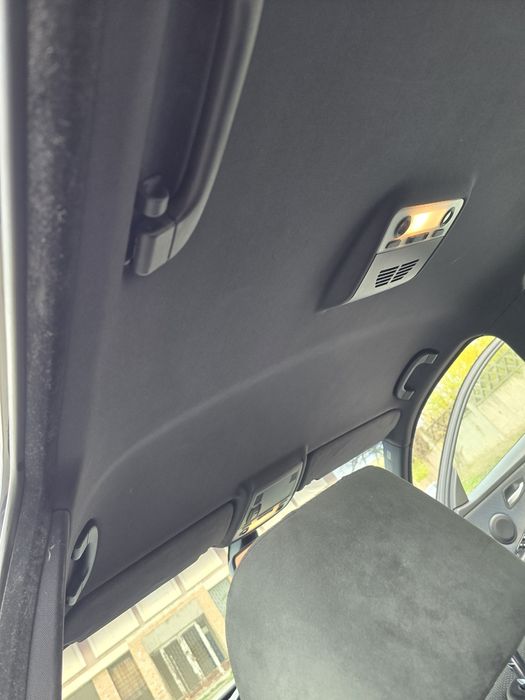 Dezmembrez bmw e90 320d