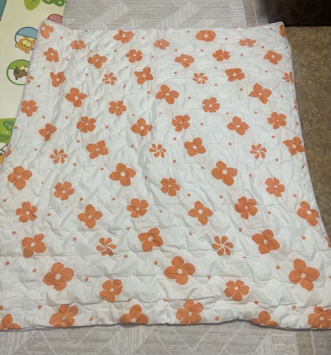 Одеяло двухспальное б/у