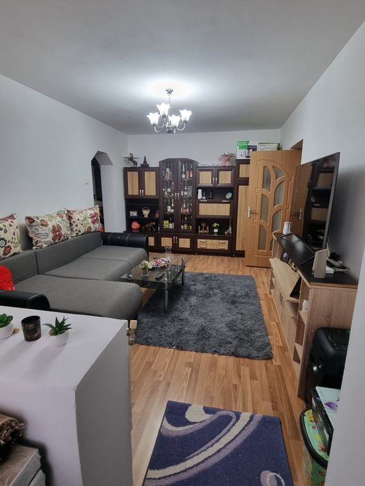 Vând apartament 2 camere
