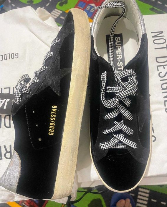 Golden Goose Super-Star NOI cu Etichetă - Model 2024 - Mărimea 40
