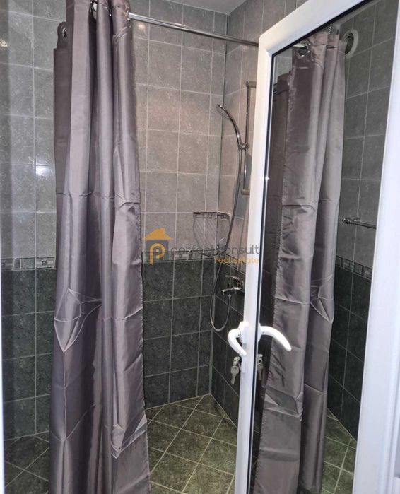 Продава се Тристаен апартамент в Пловдив, Южен - 68 кв.м за 1200 €/кв.м - Снимка #14