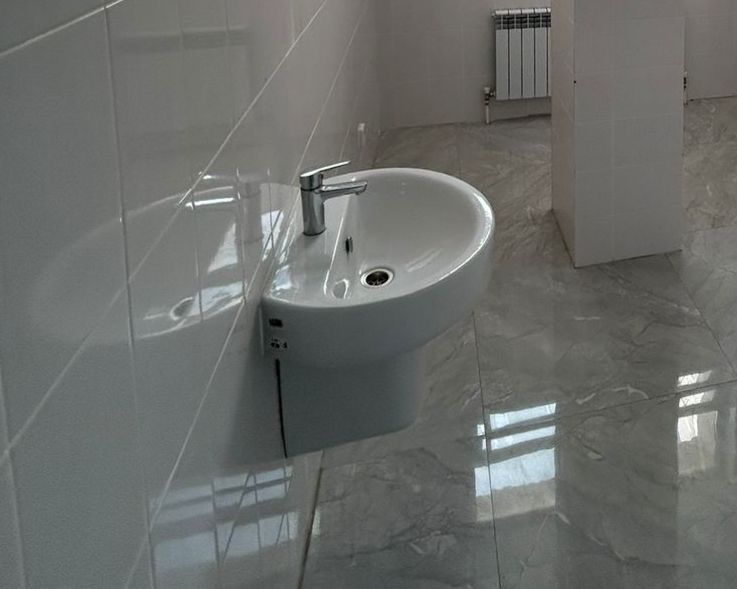 Раковина подвесная