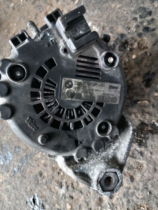 Alternator Bmw F10 F01 F02 F07 3.0 d N57  245 cp