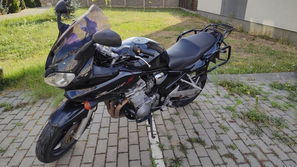 Vând motocicletă Suzuki Bandit GSF600S