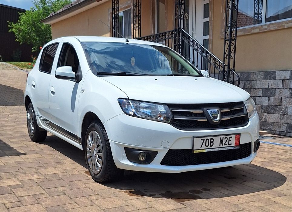 Dacia Sandero / 1.2 Benzină