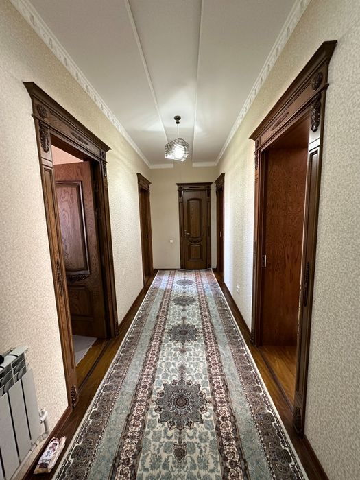 Universitet  Jaqta 3 xanali kvartira satiladi