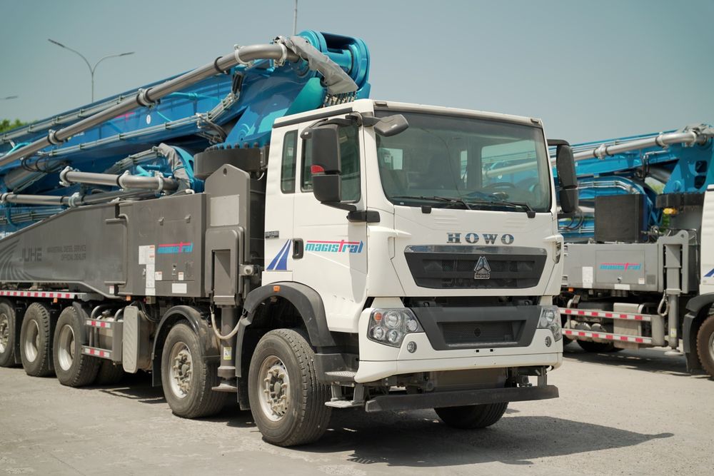Автобетононасос HOWO- TX 10×4 JH63 - 63м