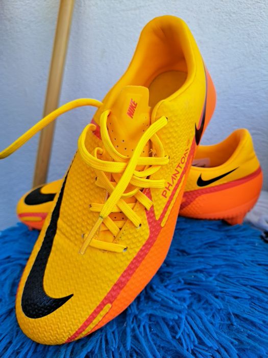 Ghete pentru fotbal