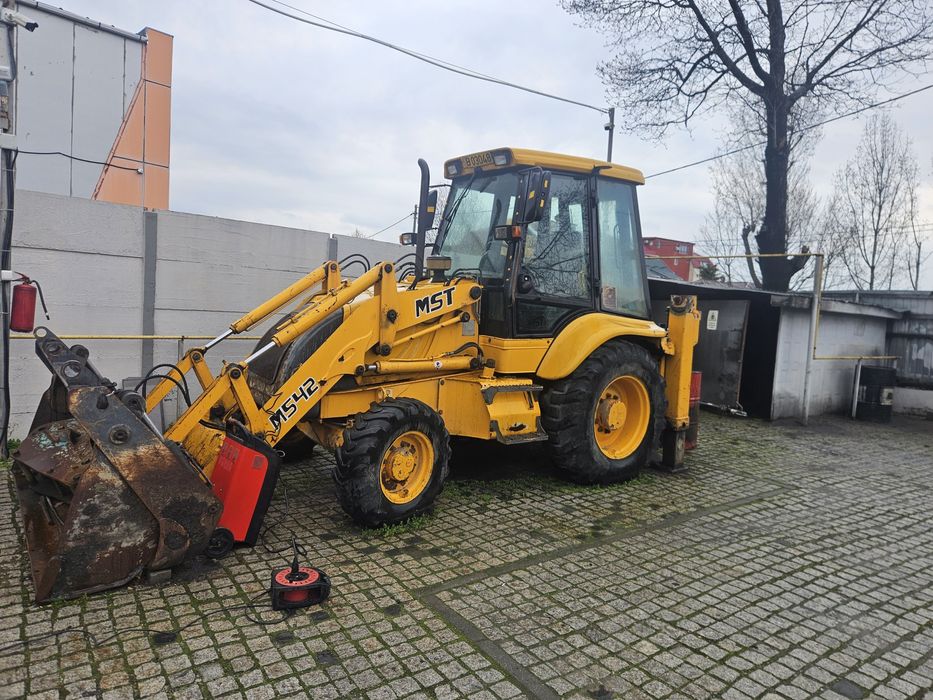 Vând buldoexcavator mst 542 înmatriculat primul proprietar