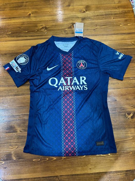 Футболни тениски 2025/26