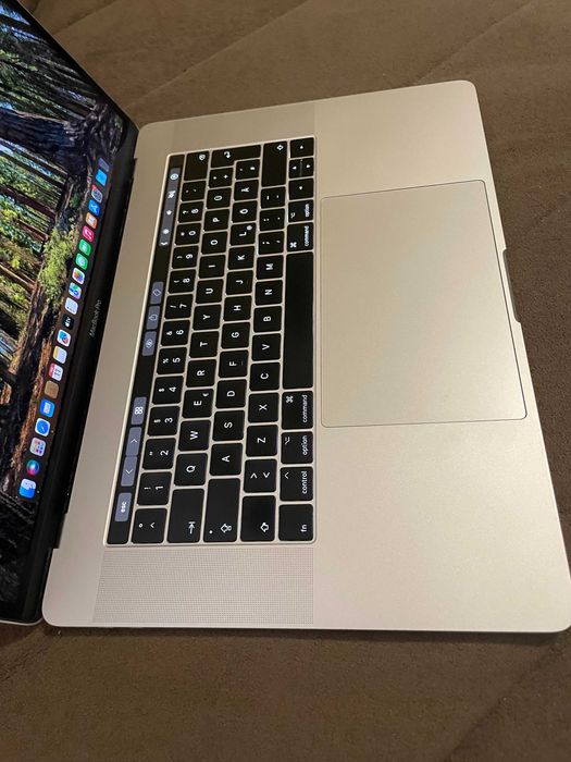 15" MacBook Pro А1707 Touch/Mid-2017/-i7/16GB RAM/256GB SSD