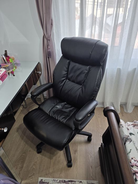 Vand scaun directorial imitatie piele