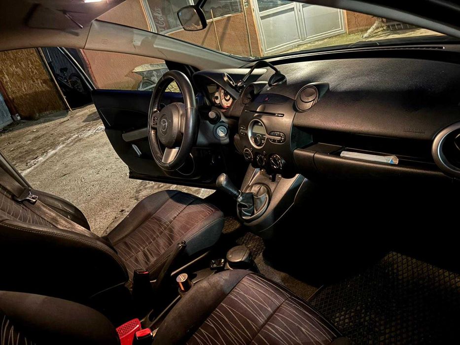 Vand mazda 2 din 2008