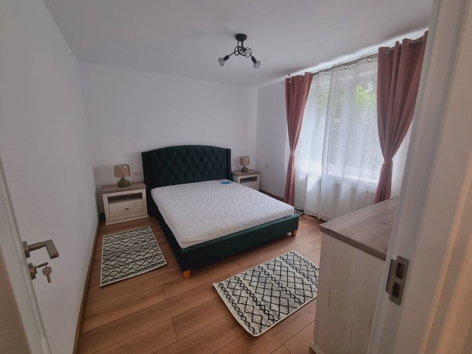 De închiriat 2 camere P uri