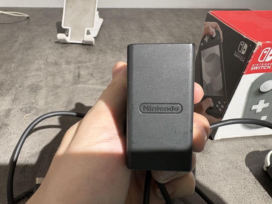 Nintendo Switch Light прошитый