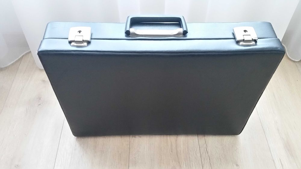 Ретро Куфар за документи  Като Нов