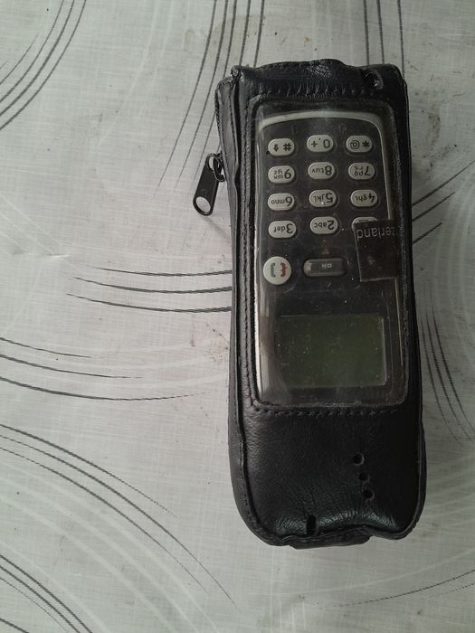 Vând telefon Alcatel fără încărcător preț 80 lei