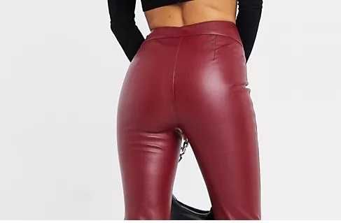 Pantaloni de dama, imitatie piele NA-KD burgundy (slim pants), noi!  Bucuresti Sectorul 2 • OLX.ro