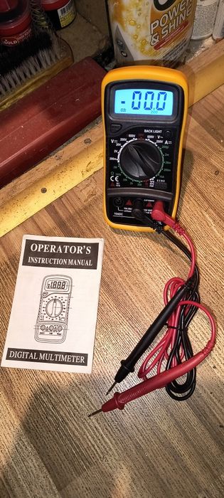 Multimetru digital in stare perfecta