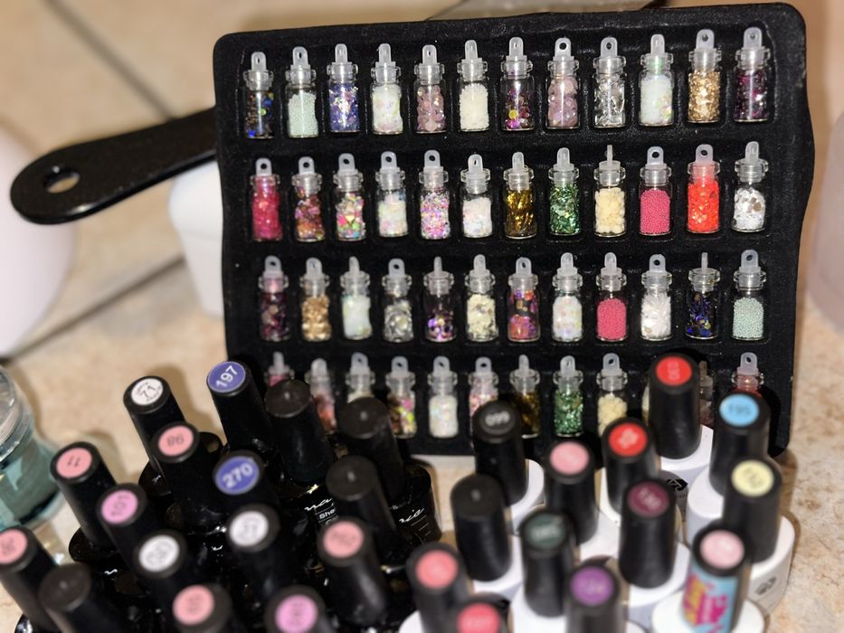 Продам набор для маникюра.