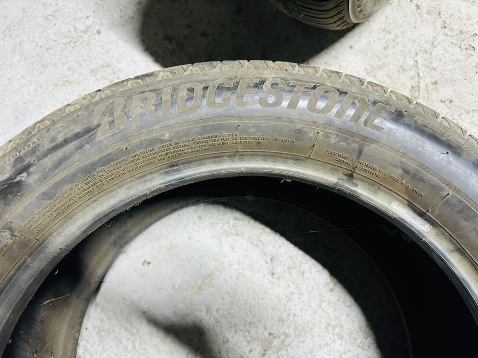 Шина комплект от Х5 bridgestone