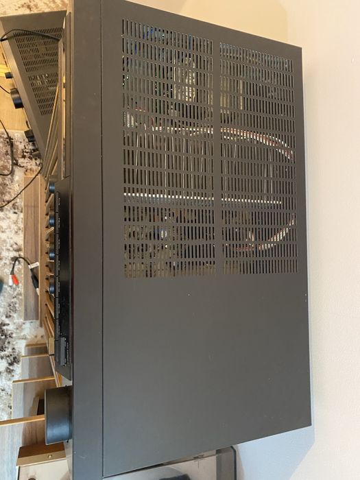 Amplituner yamaha RX-330