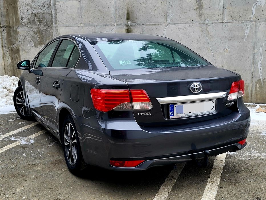Toyota Avensis /1.8i Cutie Automata/2014/140.000km