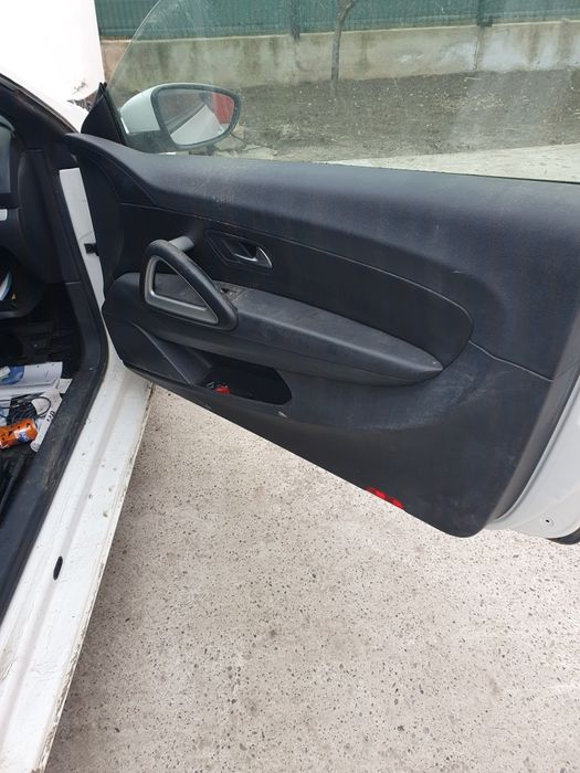 Dezmembrez sciroco 2.0 tsi