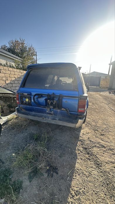toyota hilux surf