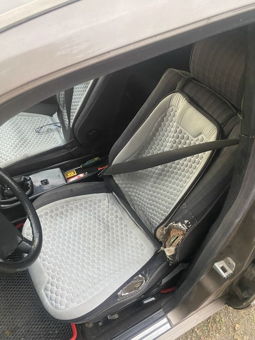 Mercedes E230 W124