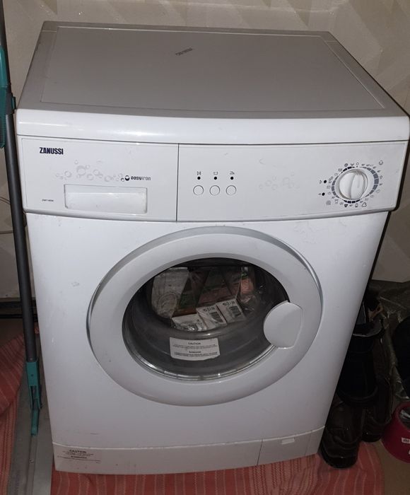 Продам стиральную машинку