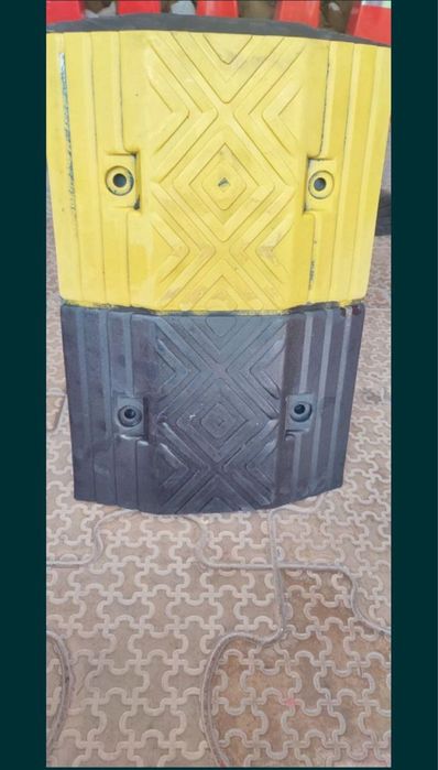 Лежачий Полицейские конус фишка столбик перечисление договор есть