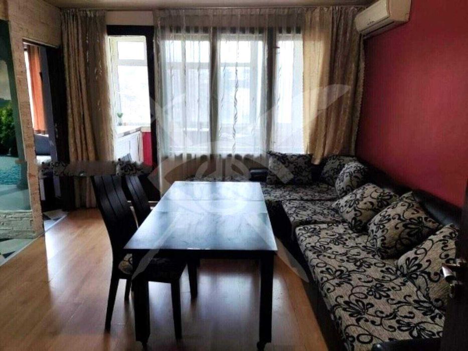 Продава се Четиристаен апартамент в Пловдив, Център - 102 кв.м за 2500 €/кв.м - Снимка #1