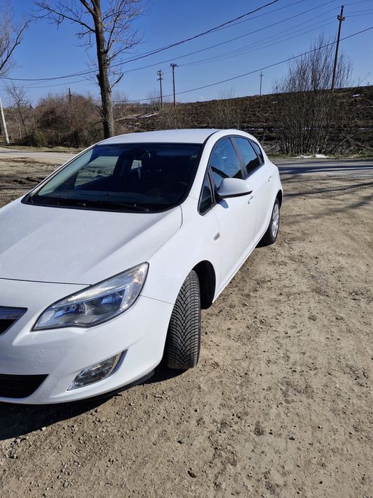 OPEL Astra 2010 — imagine 2
