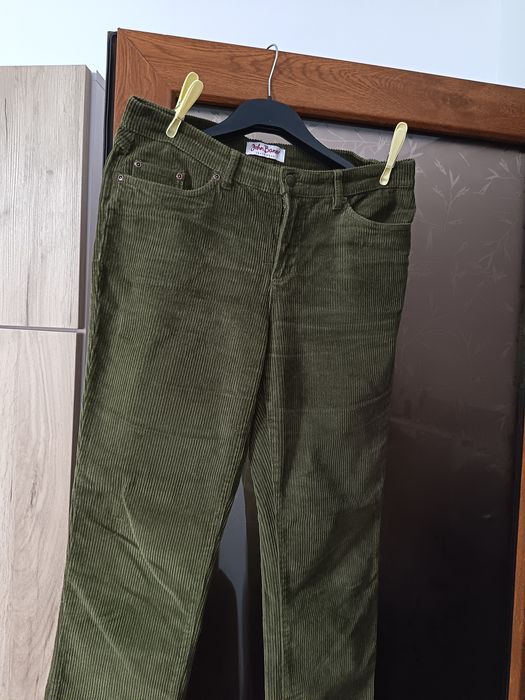 Pantaloni groși mărimea 40