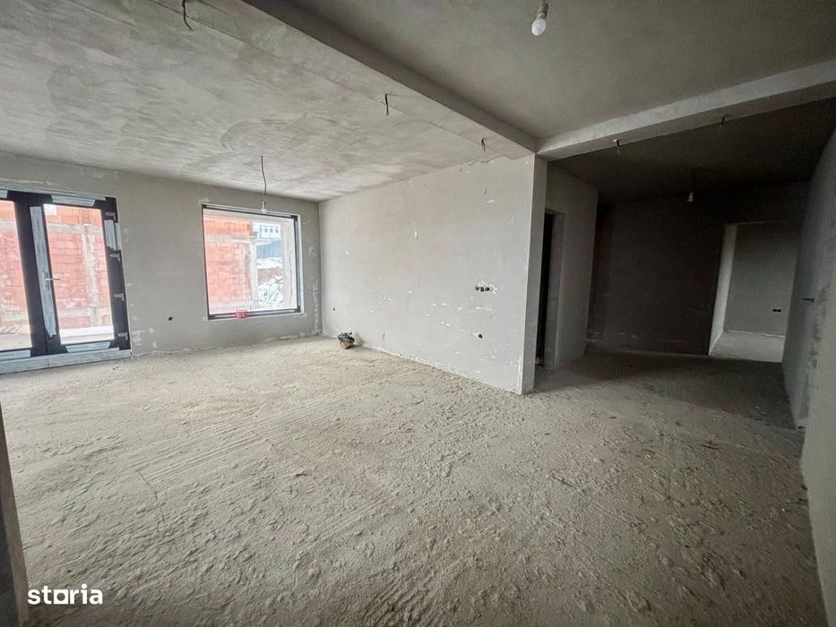 Casă individuală pe un nivel cu vedere panoramică spre munte